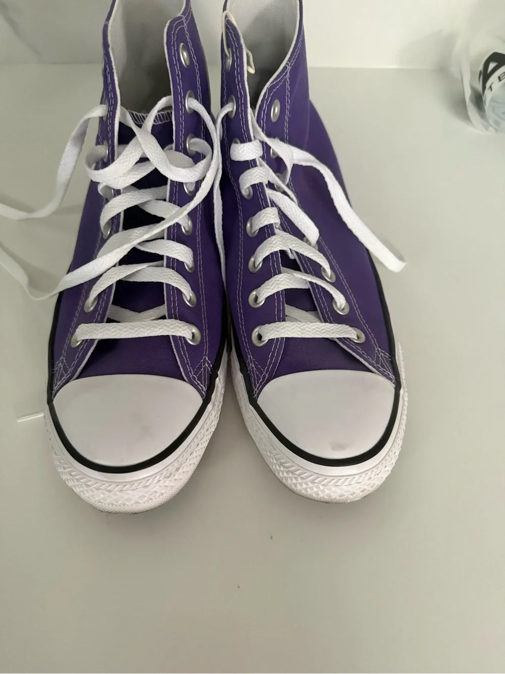 Converse Chuck Taylor All Star High-Top Sneaker - Electric Purple 10.5 Like New